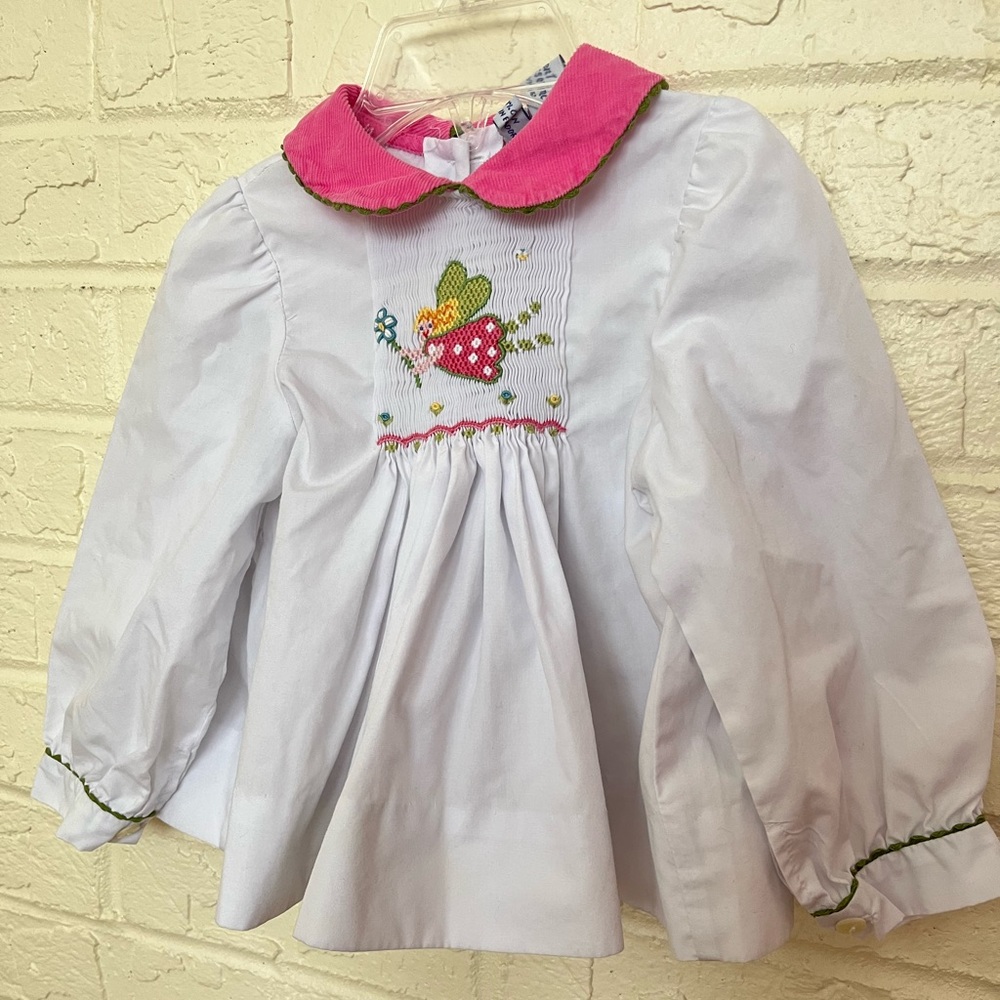Orient Expressed Hand Smocked Fairy embroidered bishop Blouse EUC
12 months